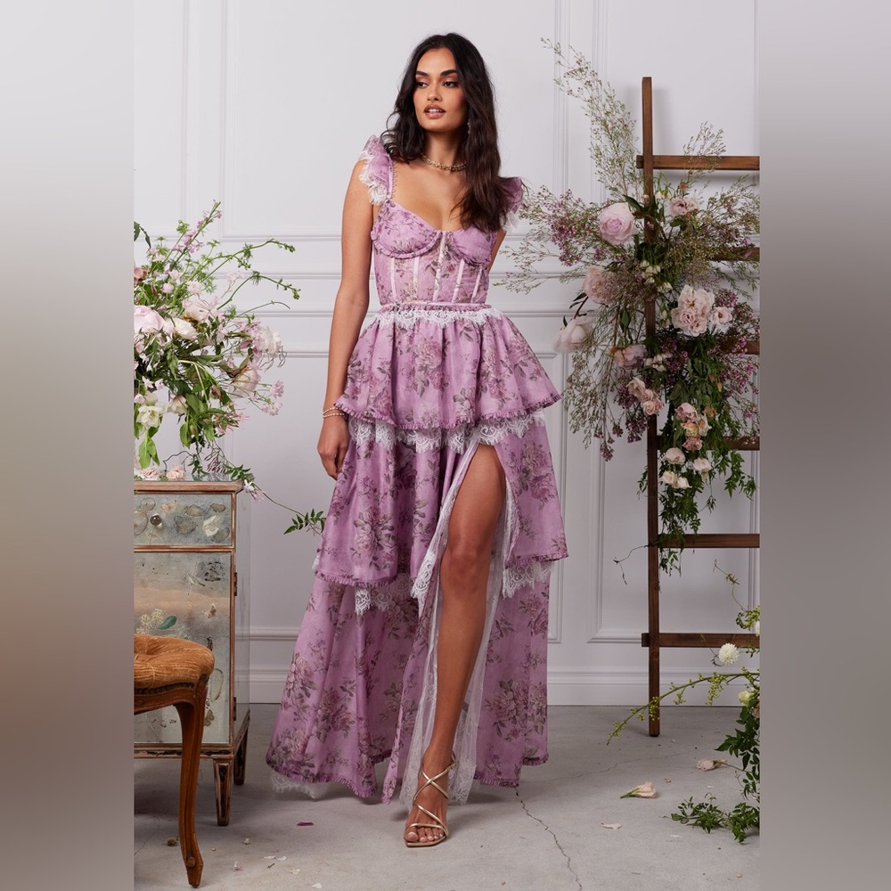 V Chapman - The Jolie Dress in Lilac Tapestry Rose